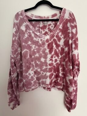 True Craft | Womans Sz L | Pink and White Tie-Dye V-Neck Pullover